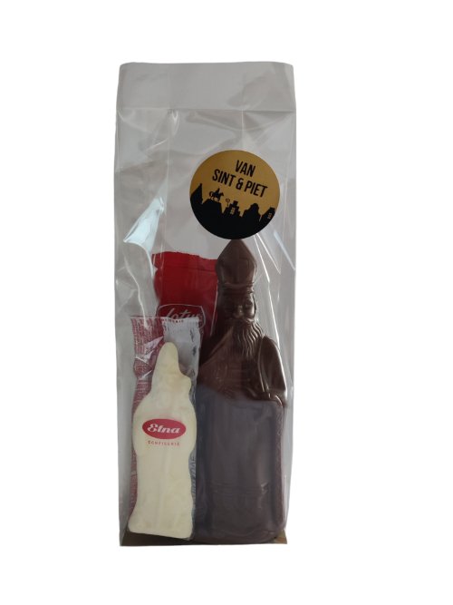 Chocolade Sinterklaas met 3 kinderen 18cm Lotus (pak. 1) - Novoti